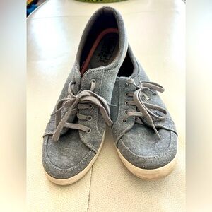 Keds Women’s Sneakers Tennis Shoes 8.5 Gray Casual Everyday Lace Up